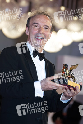 Goldener Löwe für Roberto Benigni, Internationale Filmfestspiele von Venedig 2021
