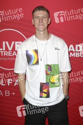 Nathan Evans bei Radio Hamburg