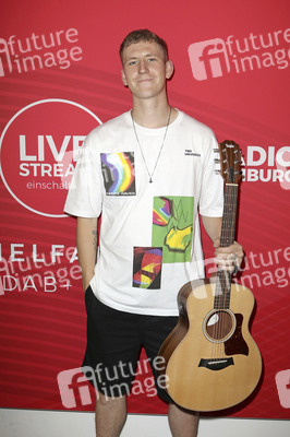 Nathan Evans bei Radio Hamburg