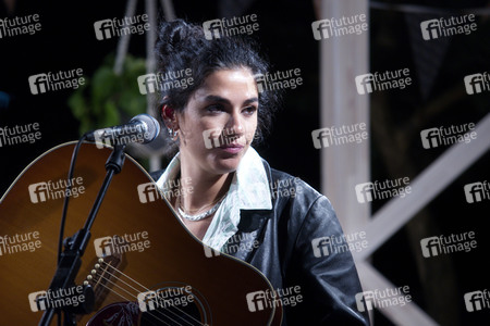 Showcase mit Charlotte OC in Berlin