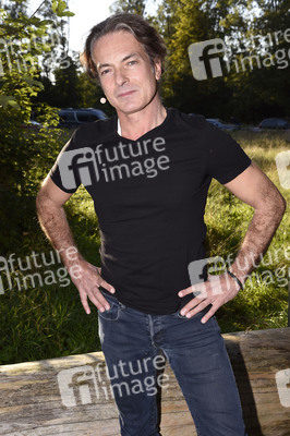 Wiederaufnahme-Premiere 'Schwiegermutter und andere Bosheiten' in München