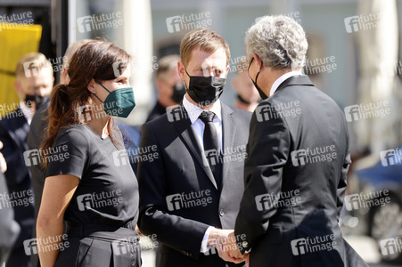 Trauerstaatsakt zu Ehren von Kurt Biedenkopf in Dresden