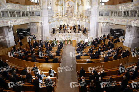 Trauerstaatsakt zu Ehren von Kurt Biedenkopf in Dresden