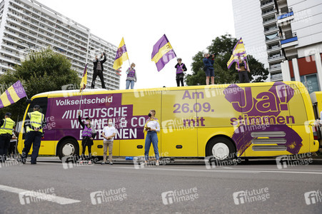 Unteilbar-Großdemonstration 'Für eine solidarische und gerechte Gesellschaft' in Berlin