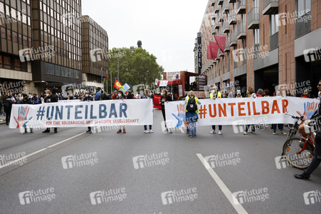 Unteilbar-Großdemonstration 'Für eine solidarische und gerechte Gesellschaft' in Berlin