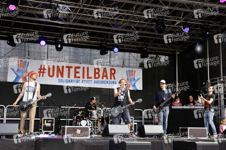 Unteilbar-Großdemonstration 'Für eine solidarische und gerechte Gesellschaft' in Berlin