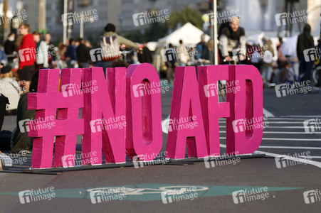 Unteilbar-Großdemonstration 'Für eine solidarische und gerechte Gesellschaft' in Berlin