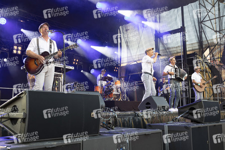 Üvverm Horizont Konzert in Köln