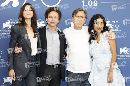 Photocall 'Sundown', Internationale Filmfestspiele von Venedig 2021