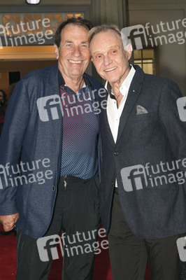 Theaterpremiere 'Dinge, die ich sicher weiß' in Berlin