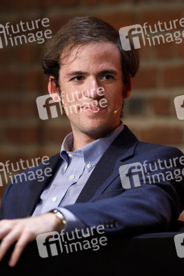 Sam Ginn und Hans Ulrich Gumbrecht auf der phil.cologne 2021 in Köln