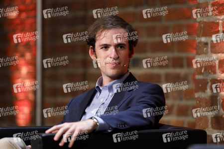 Sam Ginn und Hans Ulrich Gumbrecht auf der phil.cologne 2021 in Köln