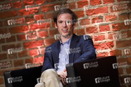 Sam Ginn und Hans Ulrich Gumbrecht auf der phil.cologne 2021 in Köln