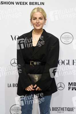 Florentina Leitner Fashion Show auf der Berlin Fashion Week Spring/Summer 2022