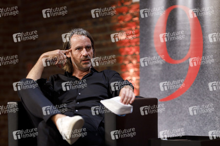 Jens Söring und Richard David Precht auf der phil.cologne 2021 in Köln