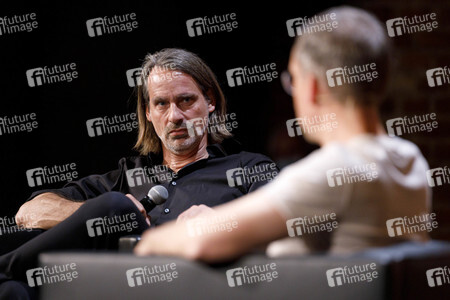 Jens Söring und Richard David Precht auf der phil.cologne 2021 in Köln