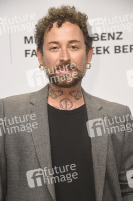 Kilian Kerner Fashion Show auf der Berlin Fashion Week Spring/Summer 2022