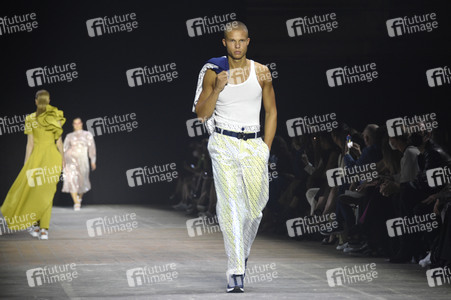 Kilian Kerner Fashion Show auf der Berlin Fashion Week Spring/Summer 2022