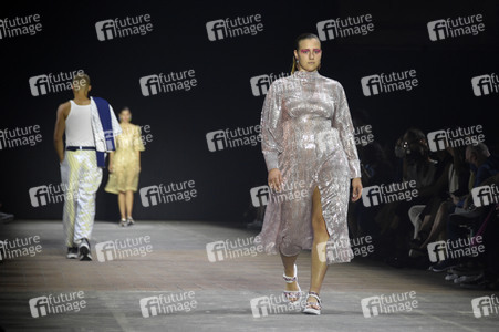 Kilian Kerner Fashion Show auf der Berlin Fashion Week Spring/Summer 2022