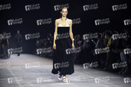 Kilian Kerner Fashion Show auf der Berlin Fashion Week Spring/Summer 2022