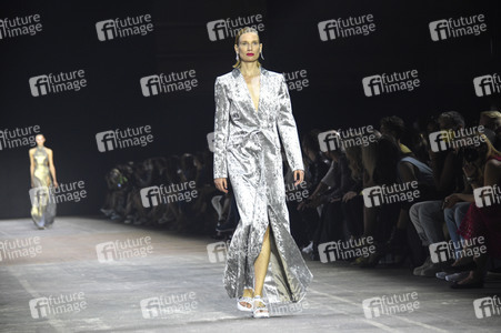 Kilian Kerner Fashion Show auf der Berlin Fashion Week Spring/Summer 2022