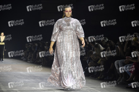 Kilian Kerner Fashion Show auf der Berlin Fashion Week Spring/Summer 2022