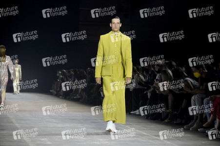 Kilian Kerner Fashion Show auf der Berlin Fashion Week Spring/Summer 2022