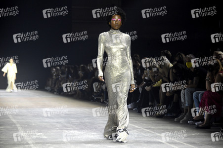 Kilian Kerner Fashion Show auf der Berlin Fashion Week Spring/Summer 2022