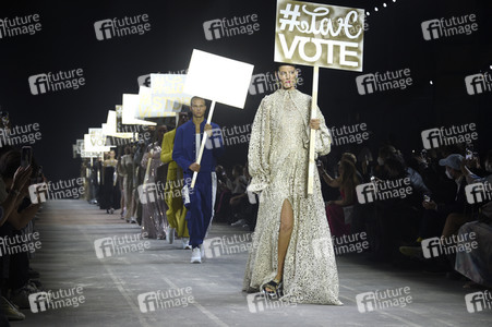 Kilian Kerner Fashion Show auf der Berlin Fashion Week Spring/Summer 2022