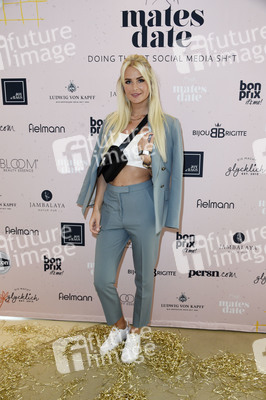 Mates Date anlässlich der Berlin Fashion Week Spring/Summer 2022