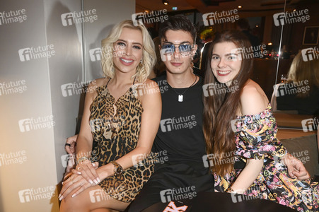 Dawid Tomaszewski Fashion Film auf der Berlin Fashion Week Spring/Summer 2022