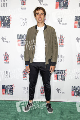 Filmpremiere 'Four Cousins and a Christmas', Dances with Films Festivals 2021 in Los Angeles