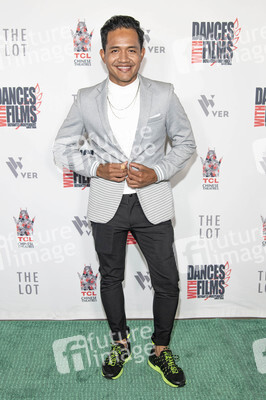 Filmpremiere 'Four Cousins and a Christmas', Dances with Films Festivals 2021 in Los Angeles