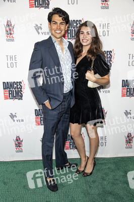 Filmpremiere 'Four Cousins and a Christmas', Dances with Films Festivals 2021 in Los Angeles