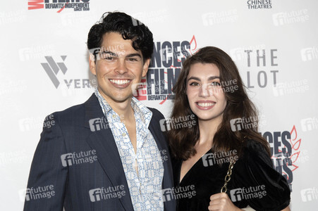 Filmpremiere 'Four Cousins and a Christmas', Dances with Films Festivals 2021 in Los Angeles