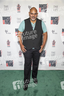 Filmpremiere 'Four Cousins and a Christmas', Dances with Films Festivals 2021 in Los Angeles