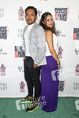 Filmpremiere 'Four Cousins and a Christmas', Dances with Films Festivals 2021 in Los Angeles