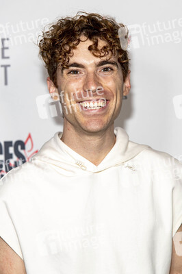 Filmpremiere 'Four Cousins and a Christmas', Dances with Films Festivals 2021 in Los Angeles