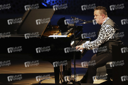 Sebastian Krumbiegel auf dem Harbour Front Literaturfestival 2021 in Hamburg
