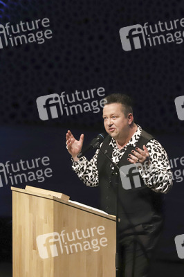 Sebastian Krumbiegel auf dem Harbour Front Literaturfestival 2021 in Hamburg