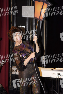 Show von Cornelia Corba in Haar