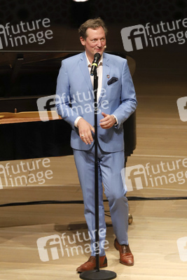 Eckart von Hirschhausen beim Harbour Front Literaturfestival 2021 in Hamburg
