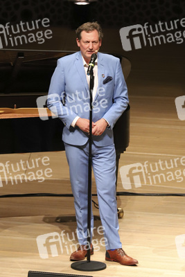 Eckart von Hirschhausen beim Harbour Front Literaturfestival 2021 in Hamburg