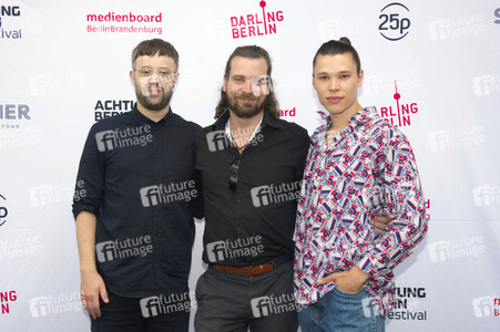 Serienpremiere 'Wir sind jetzt' Staffel 3, achtung berlin Filmfestival 2021