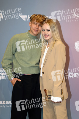 Shyx Fashion Show auf der About You Fashion Week in Berlin