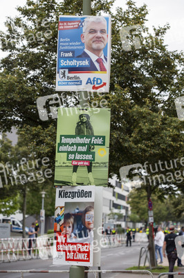 Triell - Dreikampf ums Kanzleramt in Berlin