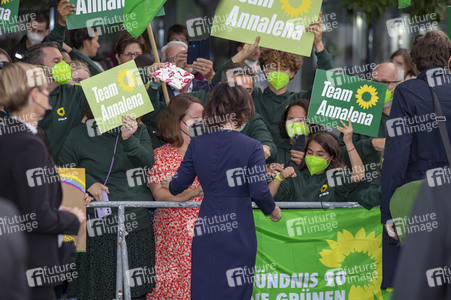 Triell - Dreikampf ums Kanzleramt in Berlin