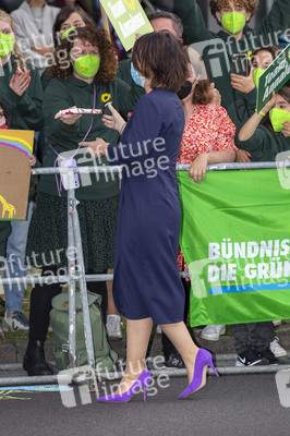 Triell - Dreikampf ums Kanzleramt in Berlin