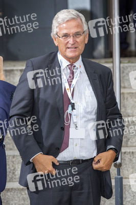 Triell - Dreikampf ums Kanzleramt in Berlin