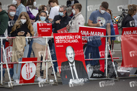 Triell - Dreikampf ums Kanzleramt in Berlin